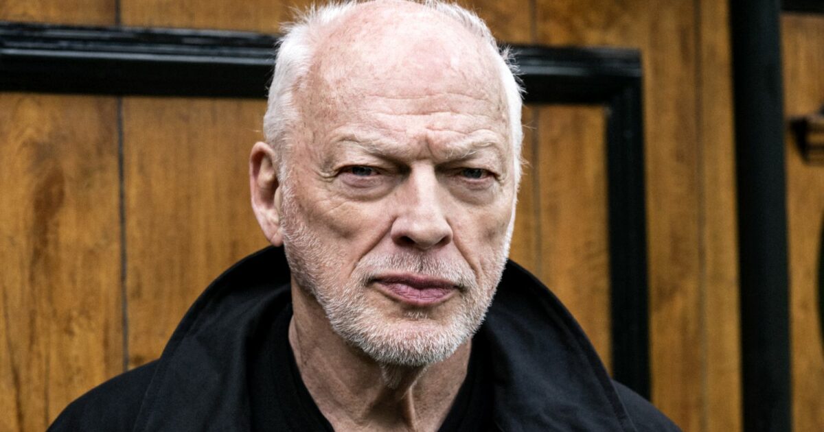 David Gilmour: “Sarebbe il mio sogno vendere il catalogo dei Pink Floyd. Non per soldi, ma per liberarmi dal ...