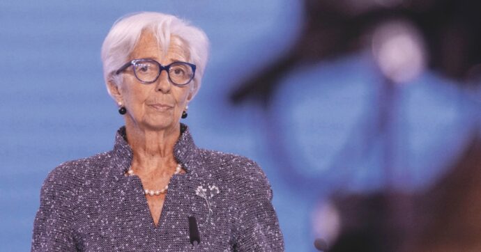 Copertina di Bce, Lagarde delude il governo: taglia i tassi, si tiene le mani libere. Tajani: “Troppo poco”