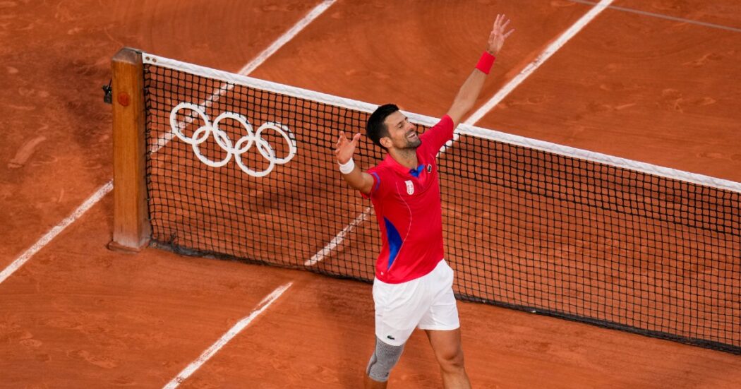 https://st.ilfattoquotidiano.it/wp-content/uploads/2024/09/13/novak-djokovic-1-1050x551.jpg