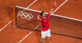 Copertina di Djokovic e la sua esperienza al Villaggio Olimpico: “Troppa confusione, ho deciso di andarmene per potermi concentrare meglio”