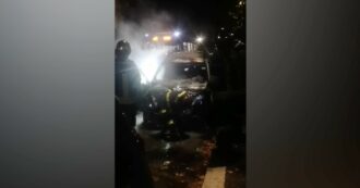 Copertina di Incendiata a Roma l’auto del fondatore del Calcio Sociale, Massimo Vallati: “La cultura della giustizia fa paura”
