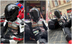 Copertina di Tananai ha un incidente in moto e cade per terra a Milano e a Roma, ma sta bene (IL VIDEO)