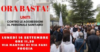 Copertina di Foggia, medici e infermieri manifestano contro le aggressioni negli ospedali: “Abbiamo paura a lavorare in queste condizioni”