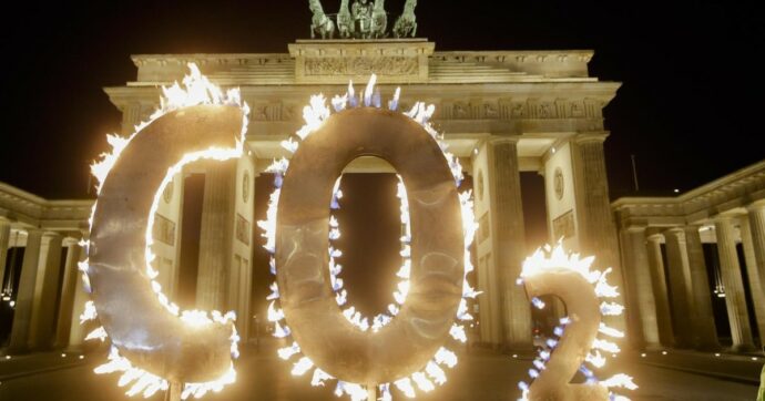 “Il governo non indebolisca la legge sul clima”. In Germania in 50mila ricorrono alla Corte costituzionale: “È la causa per il futuro”