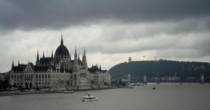 Tempesta in Europa centrale: 16 morti, l’emergenza continua