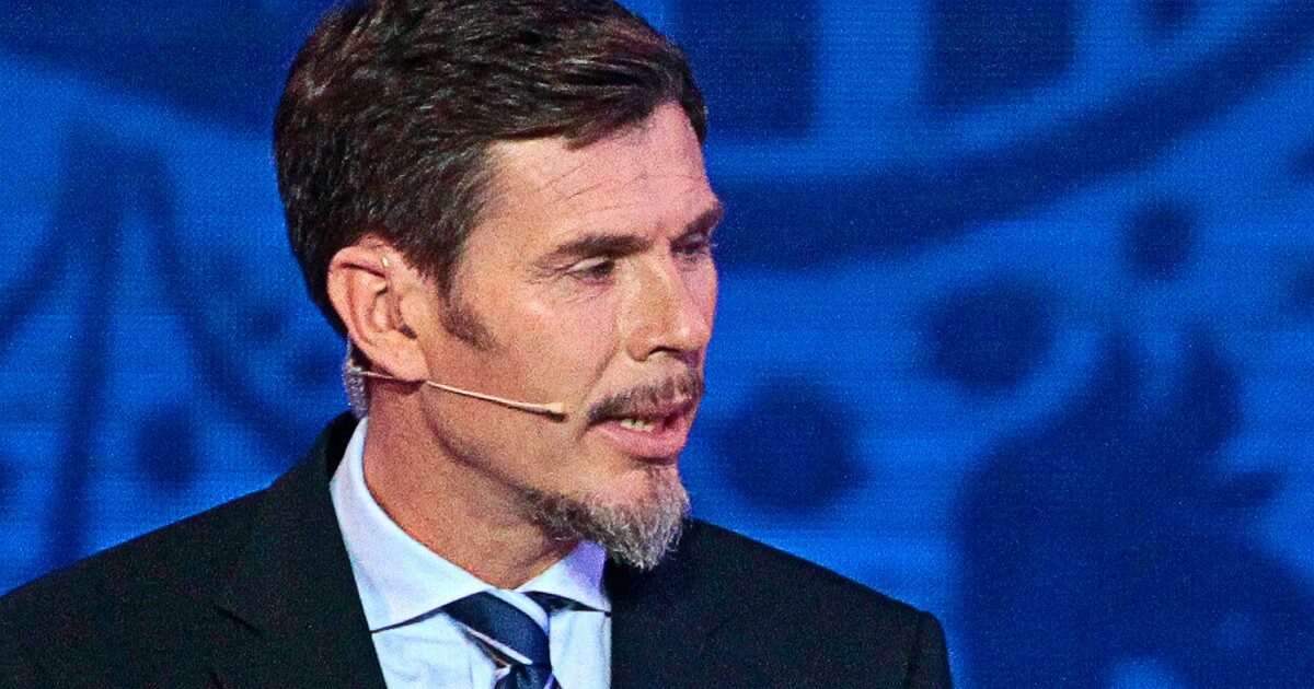 “Cos’è sta roba che vai da tua moglie per la nascita del figlio? Giochi in Champions, poi parti”: Boban contro il portiere del Psv Benitez