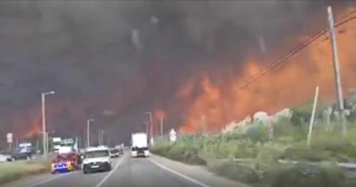 Portogallo, il nord del Paese assediato dagli incendi: 6 morti e decine di case rase al suolo