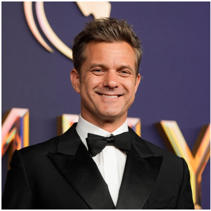 Joshua Jackson spiazzato alla cerimonia degli Emmy 2024: entra sul palco e scoppia a ridere. Ecco perché