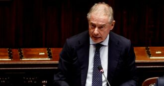 Copertina di Moda e caporalato, i sindacati contro i grandi marchi: “Stop al ‘salva committenti’”