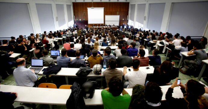 Università: noi ricercatori e dottorandi vogliamo lo stop alla riforma Bernini e al taglio dei fondi