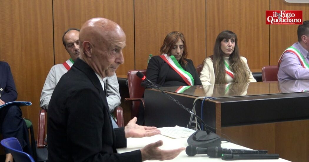 https://st.ilfattoquotidiano.it/wp-content/uploads/2024/09/19/minniti1200-1050x551.jpg