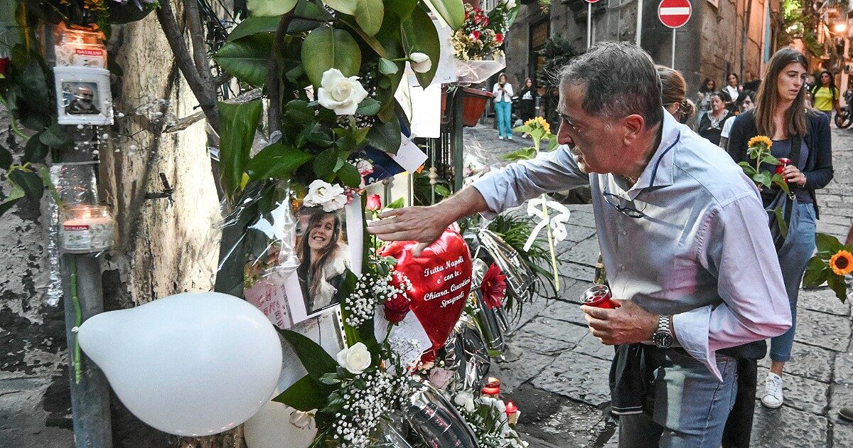 Chiara Jaconis, indagati i genitori del bimbo che avrebbe lanciato la statua e inchiesta sul video diffuso