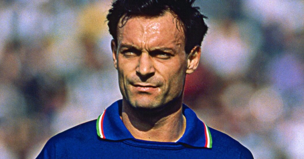 https://st.ilfattoquotidiano.it/wp-content/uploads/2024/09/19/toto-schillaci-1-1050x551.jpg