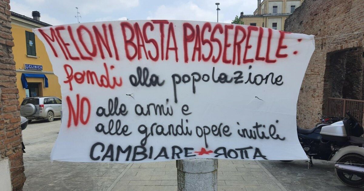 Il governo tifa per un futuro meno verde. Noi aspettiamo la prossima alluvione