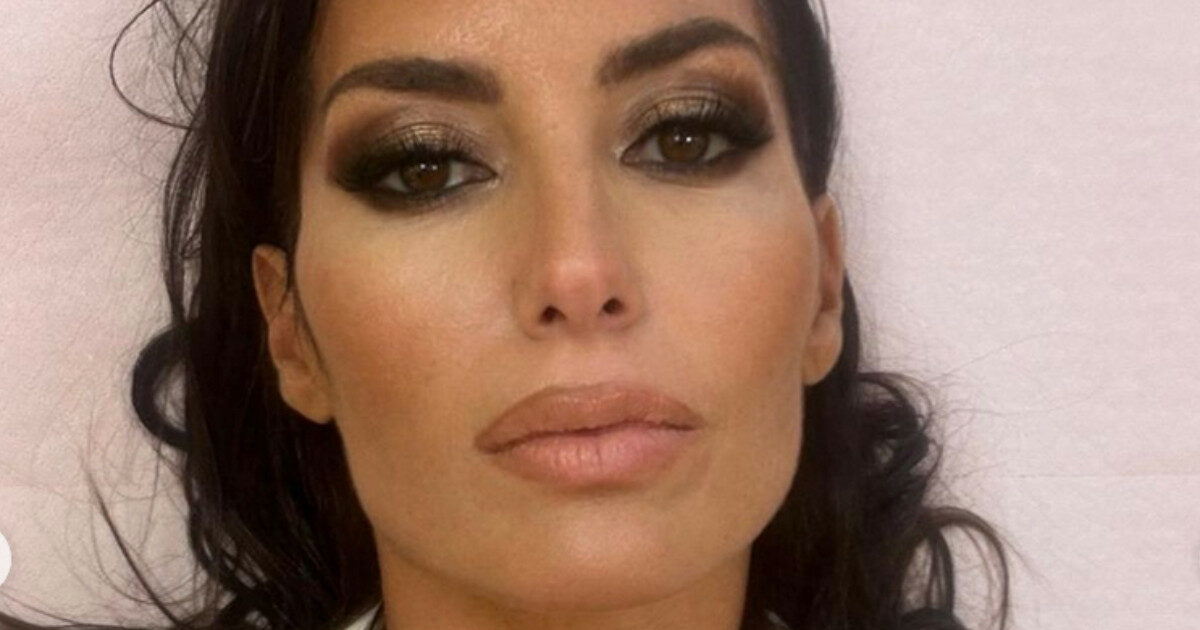 “Ho avuto la febbre altissima per giorni, mi sentivo stanca, senza forze, pensavo fosse un’influenza”: Elisabetta Gregoraci svela il motivo dei due ricoveri in ospedale