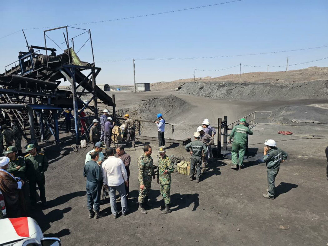 epa11618514 A handout photo made available by the Iranian Red Crescent Society (IRCS) shows Iranian rescue and security forces gathered around a coal mine in Tabas, Khorasan province in southeastern Iran, 22 September 2024. Iranian state media, citing the governor of South Khorasan province, reported that a methane leak at a coal mine in Tabas, eastern Iran, caused an explosion that resulted in at least 30 workers dying, 17 injured, and others missing.  EPA/IRANIAN RED CRESCENT SOCIETY / HANDOUT HANDOUT EDITORIAL USE ONLY/NO SALES