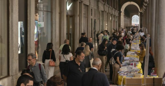 Torino ha tante bellezze ma si riempie di bancarelle tutti i mesi. Perché?