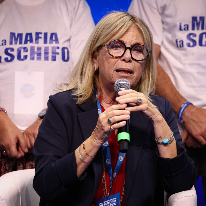 “Vorrei incontrare Stefano Andreotti, parlare dei nostri genitori, perché niente deve ricadere sui figli. Ancora oggi sono devastata”: Rita Dalla Chiesa a “Cartabianca”