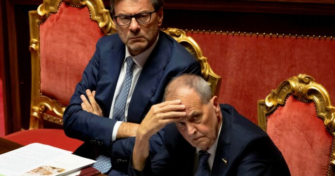 Autonomia, Calderoli tratta con le Regioni e ignora Tajani