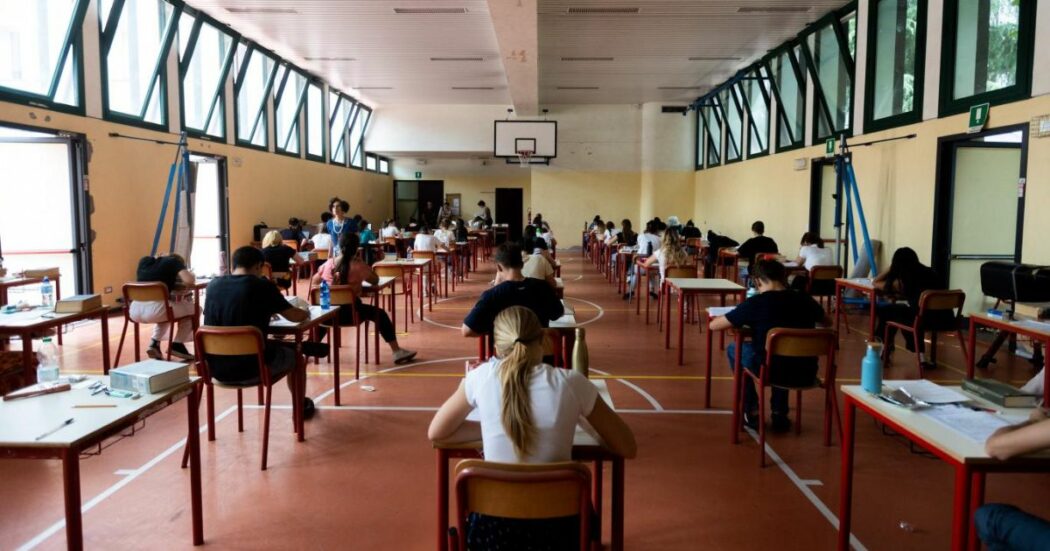 Aumentano i crolli nelle scuole. E il 60% degli istituti non ha certificato d’agibilità e prevenzione incendi. Aerazione? Solo nel 6% delle strutture