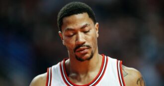 Copertina di Cosa poteva essere Derrick Rose: si ritira l’icona hip hop di Chicago e Mvp più giovane della storia Nba