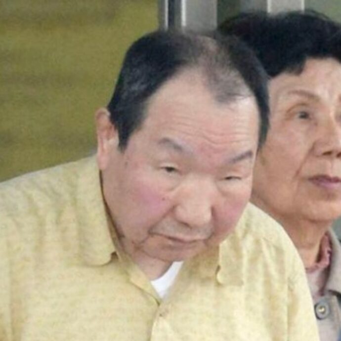 L’ex pugile Iwao Hakamada assolto dopo aver passato 56 anni nel braccio della morte con l’accusa di quadruplo omicidio