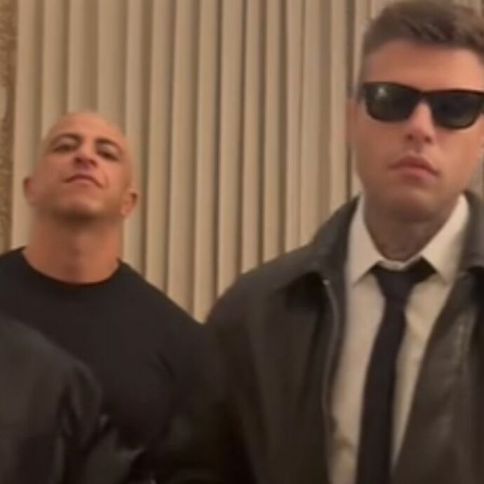 Fedez insieme a Cristian Rosiello e Alex Cologno prima degli arresti: il weekend a Parigi per la Fashion Week e il video virale su Tiktok