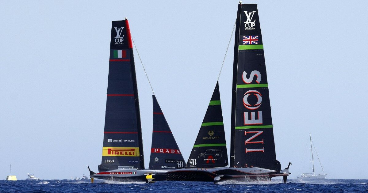 Ancora testa a testa nelle finali della Louis Vuitton Cup: 3 3 tra Luna Rossa e Ineos Britannia