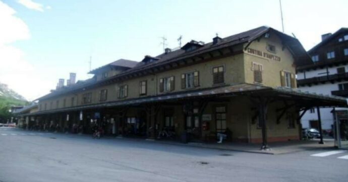 Cortina, quanto fa gola l’area dell’ex stazione. Tolto il vincolo, via libera all’edificazione