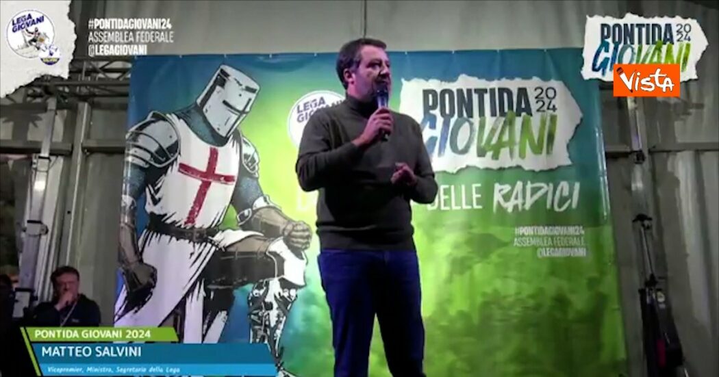 https://st.ilfattoquotidiano.it/wp-content/uploads/2024/10/06/salvini-pontida1200-1050x551.jpg