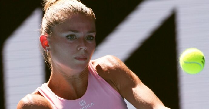 Camila Giorgi rompe il silenzio: “Non sono scappata, ero stufa del tennis. Vaccino Covid? La puntura l’ho fatta, poi ho scoperto dopo”