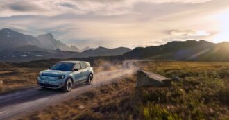 Copertina di Ford Explorer, la prova de Il Fatto.it – L’elettrica originale, agile e compatta – FOTO