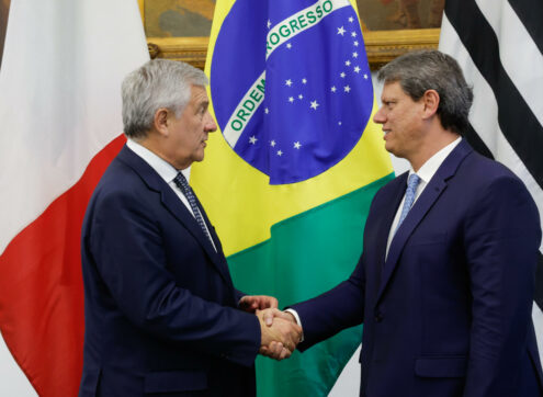 “È ora che la signora Lagarde abbassi in maniera più sostanziosa i tassi”: il discorso di Tajani in Brasile