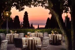 Copertina di Fuga sul Lago di Garda nei weekend d’autunno: la guida agli hotel più suggestivi