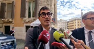 Copertina di Campo largo, Fratoianni: “Voto di Renzi con la destra? Bisognerebbe finirla qui, basterebbe questo”