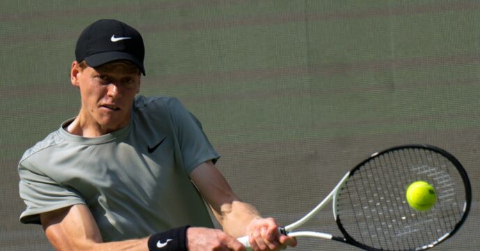 Masters 1000 Shanghai, Sinner non si ferma: ancora semifinale, annientato Medvedev. Alcaraz perde, sfiderà Machac