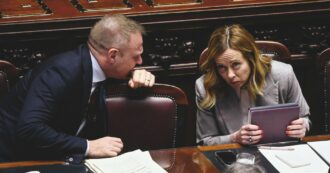 Copertina di “Democrazia in pericolo, gli eletti a rischio”