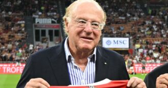 Copertina di “Ma quale Scala del calcio? È un vecchio manufatto da abbattere”: Scaroni demolisce San Siro. E Marotta: “Analisi perfetta”