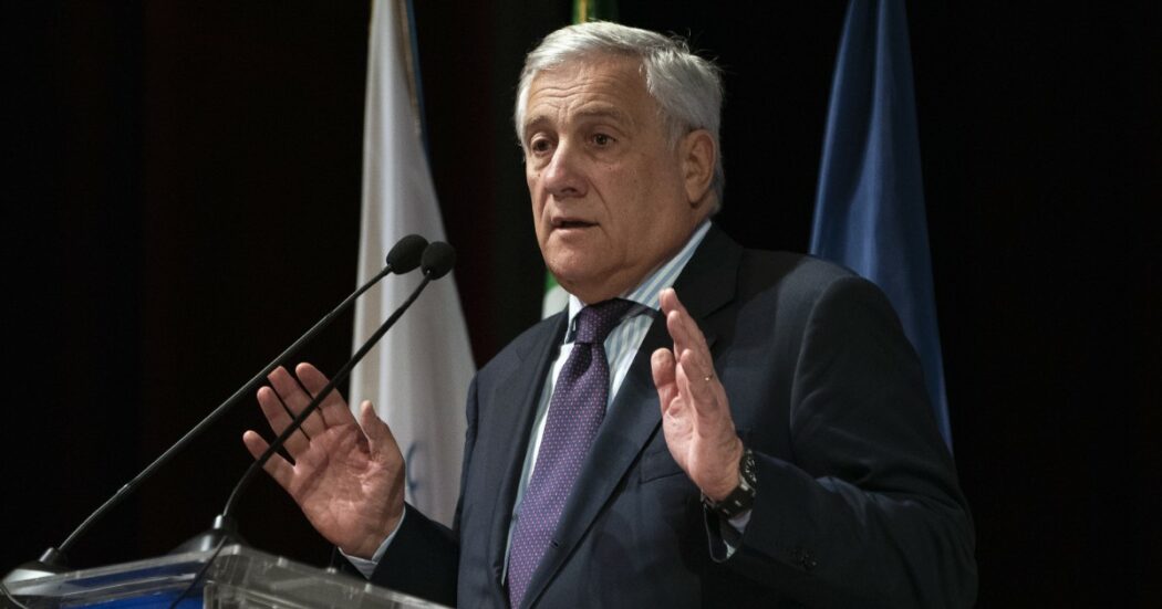 https://st.ilfattoquotidiano.it/wp-content/uploads/2024/10/11/tajani-1200-1050x551.jpg