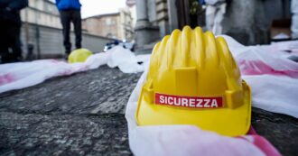 Copertina di Lucca, operaio di una cartiera muore schiacciato da un carrello: aveva 69 anni. L’assessora regionale: “Colpisce l’età della vittima”