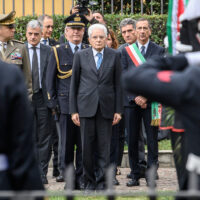 Deposizione di corone al Monumento ai piccoli martiri di Gorla in vista dell’ottantesimo anniversario del bombardamento che uccise 184 bambini con presidente della Repubblica Sergio Mattarella – Milano,  Lunedì 14 Ottobre 2024 
(Foto Claudio Furlan/Lapresse)