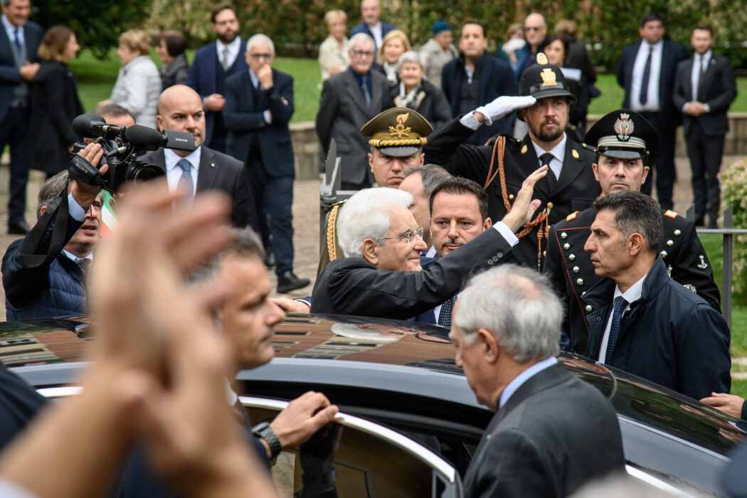 Deposizione di corone al Monumento ai piccoli martiri di Gorla in vista dell’ottantesimo anniversario del bombardamento che uccise 184 bambini con presidente della Repubblica Sergio Mattarella – Milano,  Lunedì 14 Ottobre 2024 
(Foto Claudio Furlan/Lapresse)