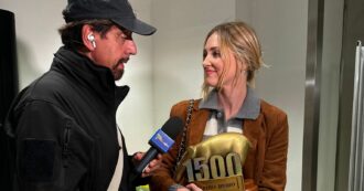 Copertina di “Se coppia aperta significa che uno tradisce e l’altro no, allora non sapevo di esserlo: da parte mia coppia aperta mai!”: la stoccata di Chiara Ferragni a Taylor Mega