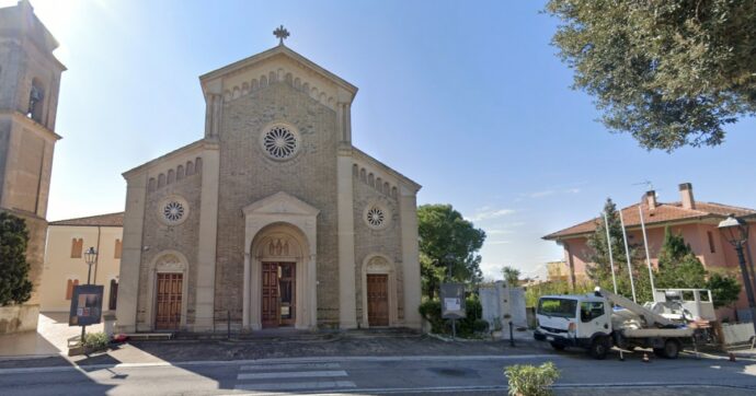 Quindicenne trovato morto a Senigallia: si era allontanato da casa con la pistola del padre. Erano state allarmate anche le scuole