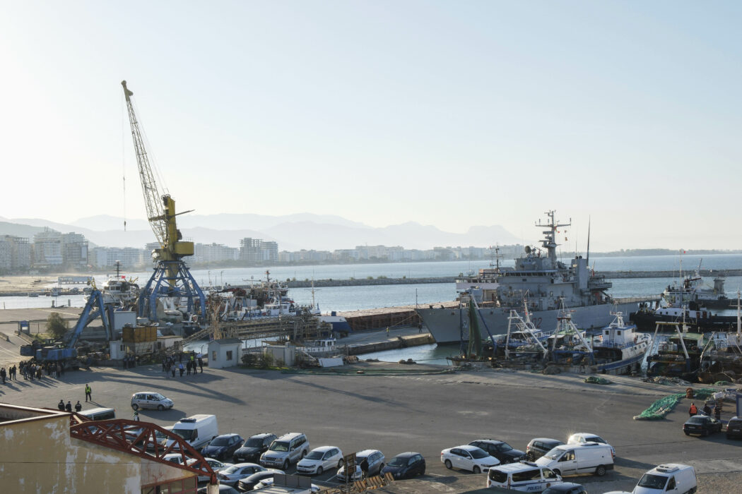 The Italian navy ship Libra is docked at Shengjin port northwestern Albania Wednesday, Oct. 16, 2024, carrying the first group of migrants who were intercepted in international waters  and redirected to Albania in force of an  agreement between the two counties.. (AP Photo/Vlasov Sulaj) 


Assoaciated Press / LaPresse
Only italy and spain