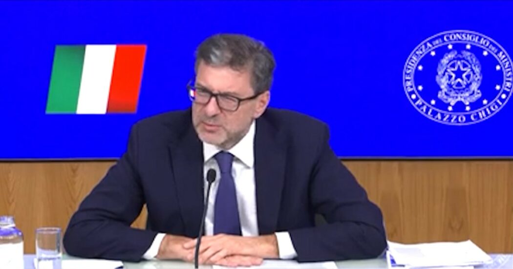 Legge di bilancio, Giorgetti: “Delusione diffusa tra i ministri”. E ironizza: “Pescatori e operai sono contenti, le banche meno”