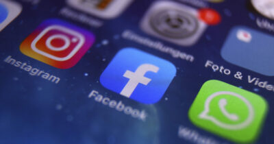 Copertina di Instagram, WhatsApp e Facebook in down: problemi segnalati in diversi Stati