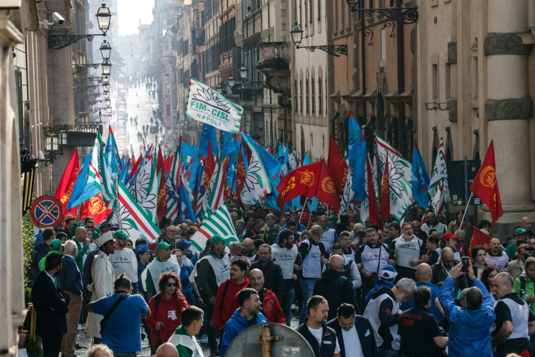 Auto workers protest during the national automotive demonstration in Rome, Italy, 18 October 2024. The Fim-Cisl, Fiom-Cgil, and Uilm-Uil trade unions organized the industrial action to protest against layoffs and call for the revival of the car sector.ANSA/GIUSEPPE LAMI