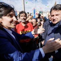 Elly Schlein e Giuseppe Conte durante la manifestazione organizzata da Fim, Fiom e Uilm in occasione dello sciopero nazionale dei metalmeccanici del settore automotive, Roma, Venerdì, 18 Ottobre 2024 (Foto Roberto Monaldo / LaPresse)

Elly Schlein e Giuseppe Conte during the demonstration organized by Fim, Fiom and Uilm unions on the occasion of the national strike of automotive sector metalworkers, Rome, Friday, October 18, 2024 (Photo by Roberto Monaldo / LaPresse)