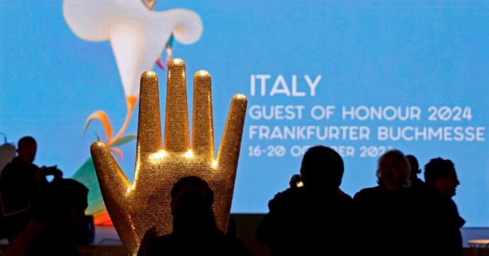 Censura e manganelli alla Buchmesse di Francoforte: l’Italia di Saviano&C. è una dittatura